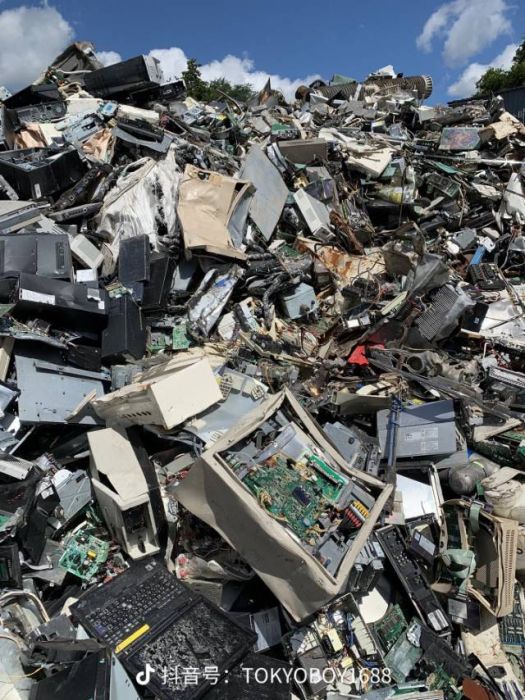 专业废品回收店铺实拍图1