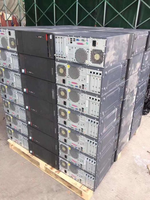快速上门回收各种废旧金属电子产品店铺实拍图1