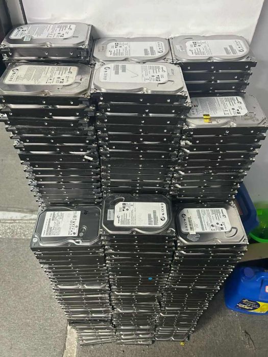 快速上门回收各种废旧金属电子产品店铺实拍图9