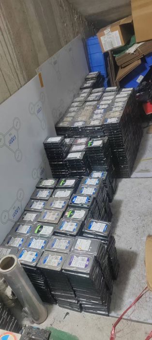 同城上门回收废旧金属电子设备仪器店铺实拍图8